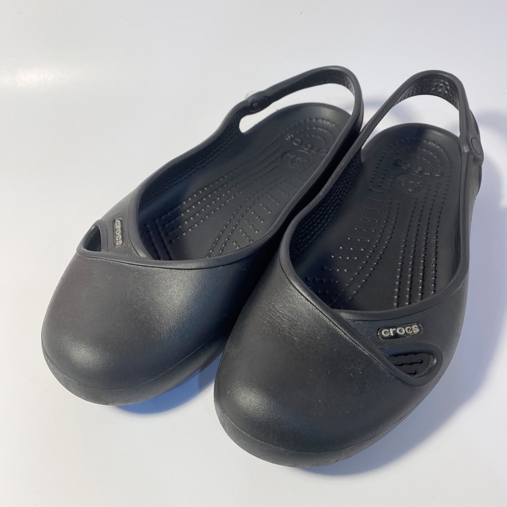 Women’s Crocs Olivia Slingback Flats Black Size 6